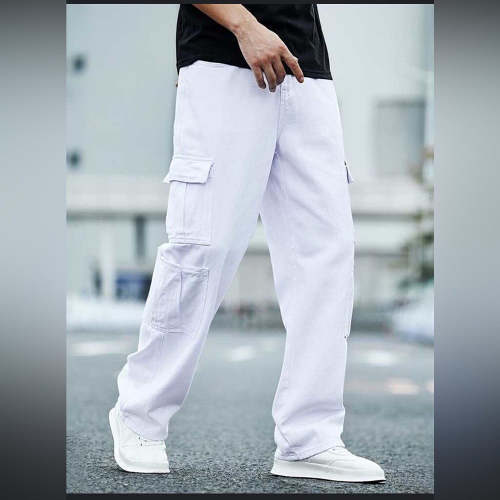 ShoeDazzle White Cargo Jogger Pants